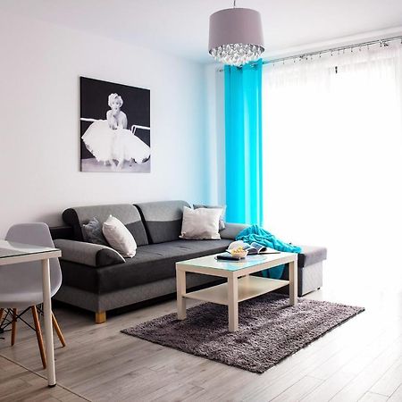 Operowa Marilyn Monroe Apartment Люблин Екстериор снимка